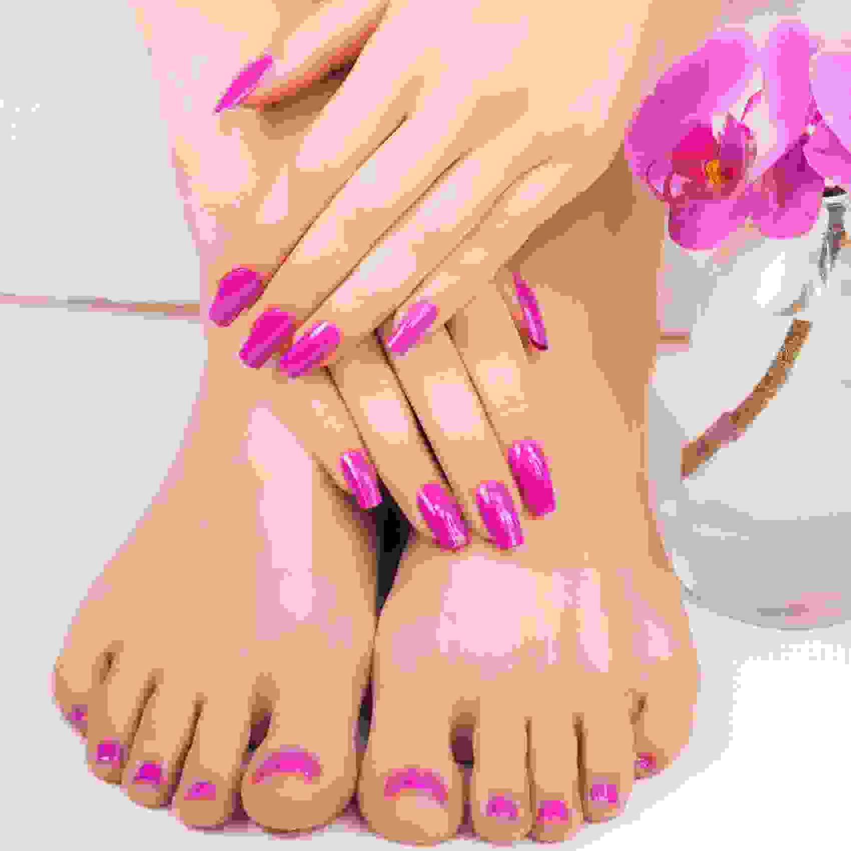MANICURE / PEDICURE-https://i-media.vyaparify.com/vcards/products/18038/JHHB_Rate_Card_Tier_A[1]_Page_16.jpg Image
